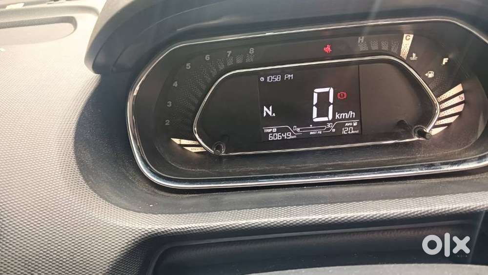 Tata Tiago Xza Plus, 2021, Petrol
