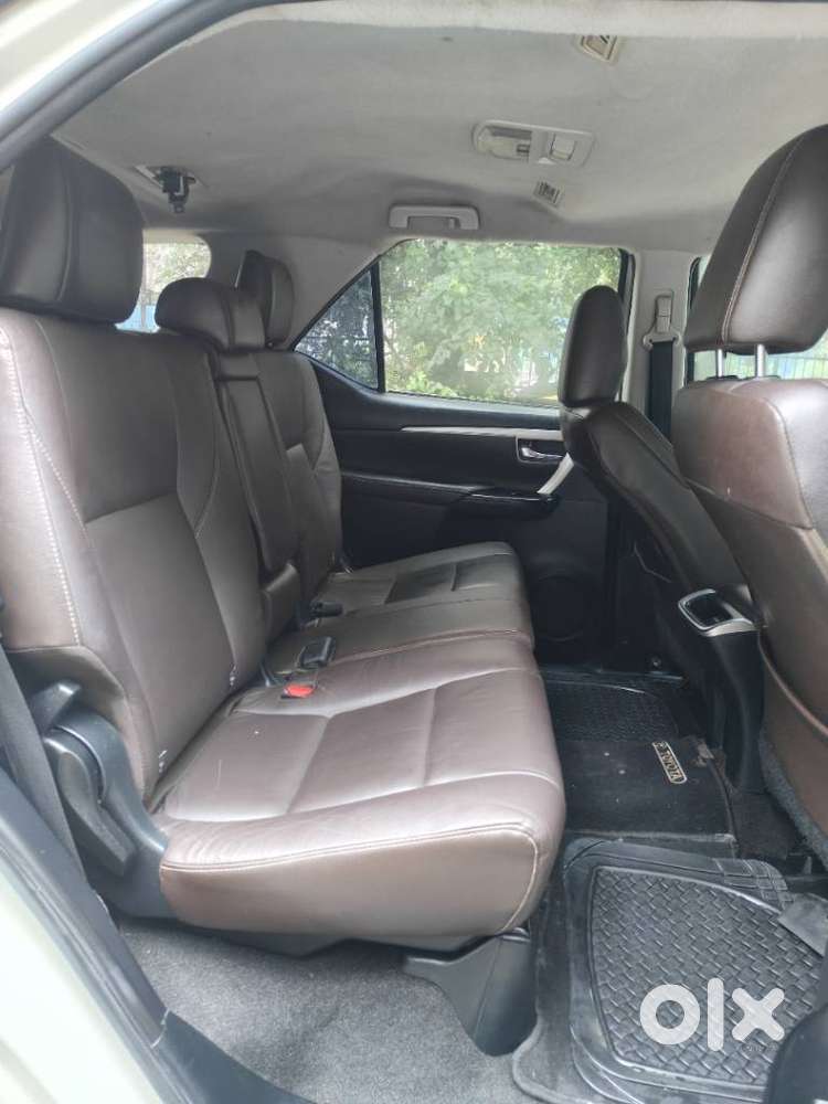 Toyota Fortuner 4x4 At, 2016, Diesel