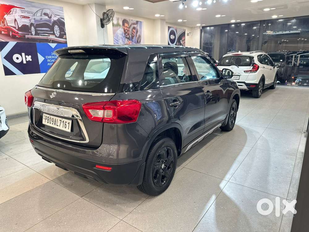 Maruti Suzuki Brezza 1.5 Lxi Smart Hybrid, 2022, Petrol