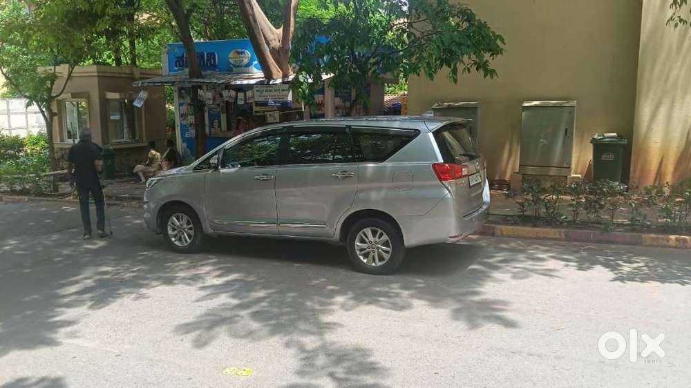 Toyota Innova Crysta 2019 Diesel 124000 Km Driven