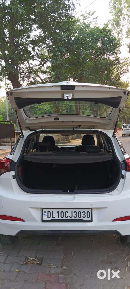 Hyundai I20 Asta (o) 1.2 Mt, 2017, Petrol