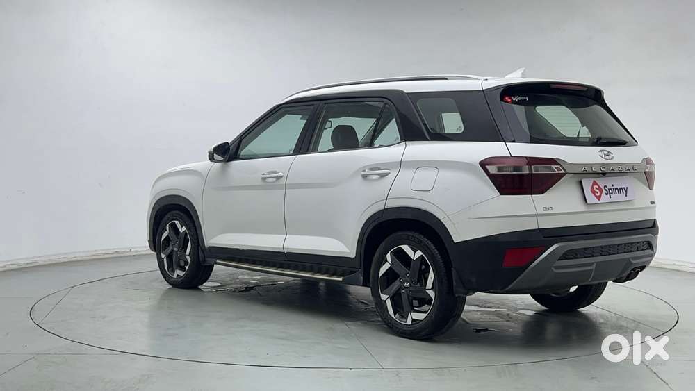 Hyundai Alcazar 2.0 Signature (o) Petrol At 6 Str, 2021, Petrol