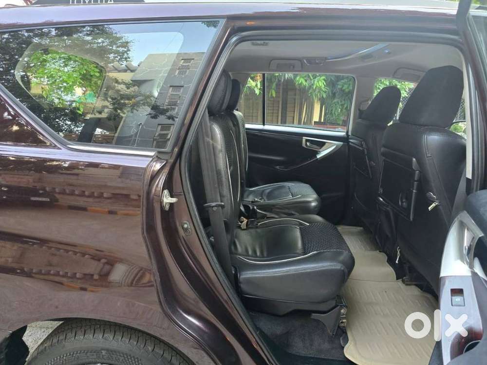 Toyota Innova Crysta 2.4 V 7 Str, 2017, Diesel