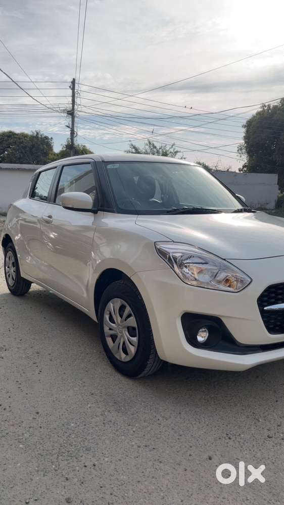 Maruti Suzuki Swift Vxi 2024