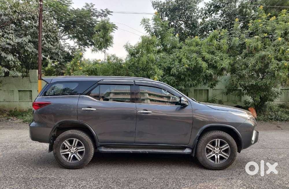 Toyota Fortuner 4x2 Mt 2.8 Diesel, 2019, Diesel