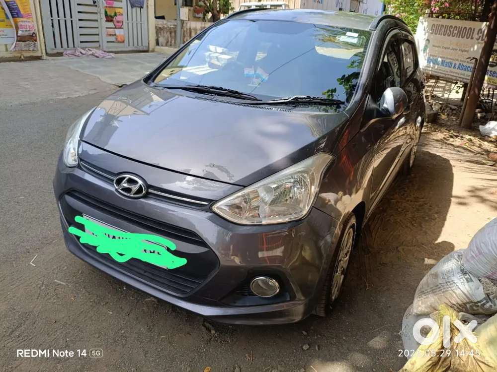 Hyundai Grand I10 2017 Petrol 74500 Km Driven