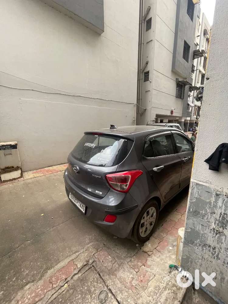 Hyundai Grand I10 2016 Petrol Well Maintained