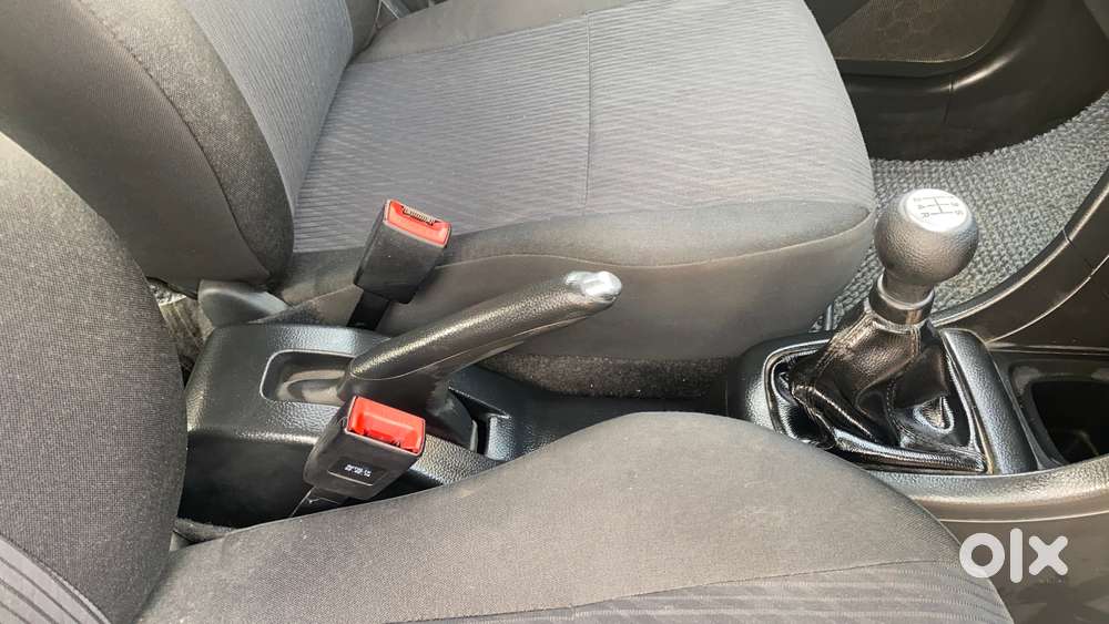 Maruti Suzuki Swift Vxi, 2016, Petrol