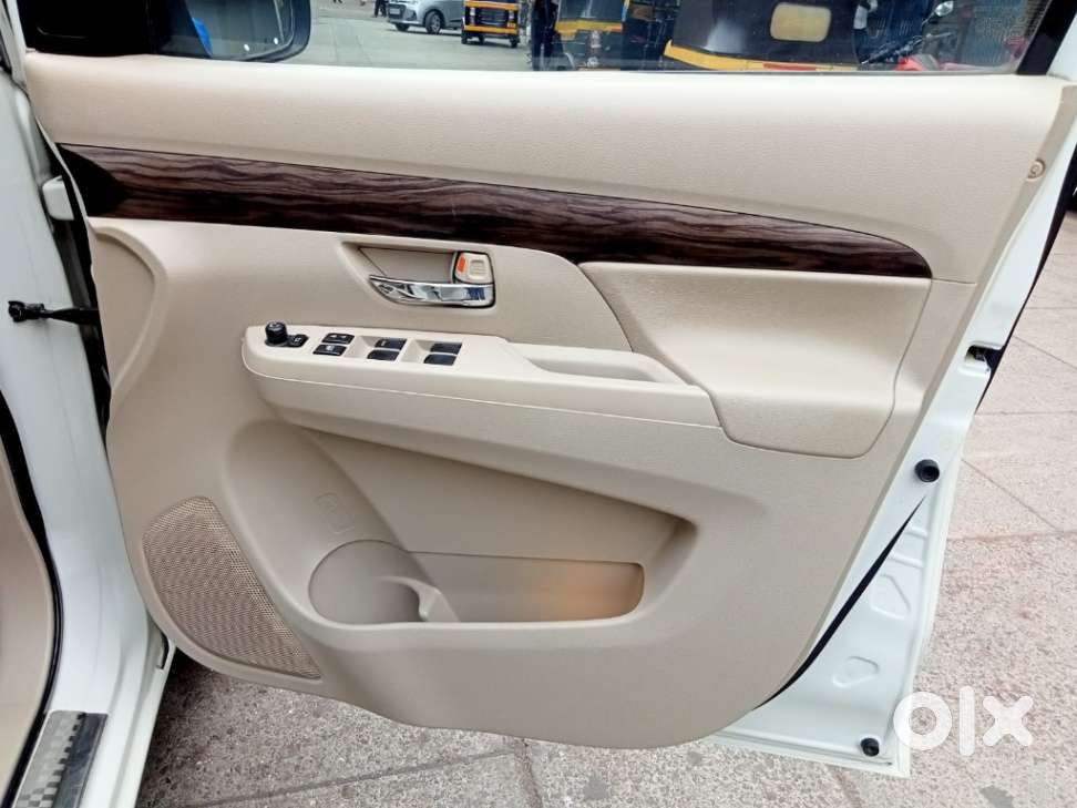 Maruti Suzuki Ertiga Zxi Plus Shvs, 2021, Petrol