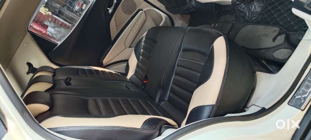 Mahindra Xuv300 W8 Diesel, 2019, Diesel