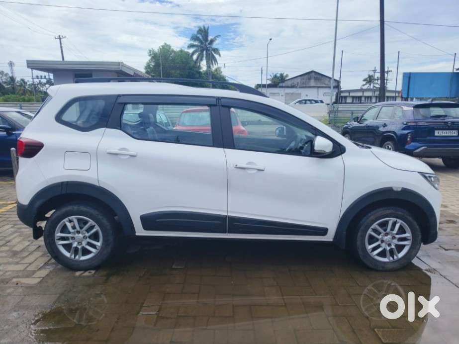 Renault Triber Rxt, 2020, Petrol