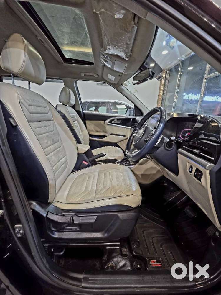 Kia Carens 1.5 Luxury Plus Diesel At 7 Str, 2022, Diesel