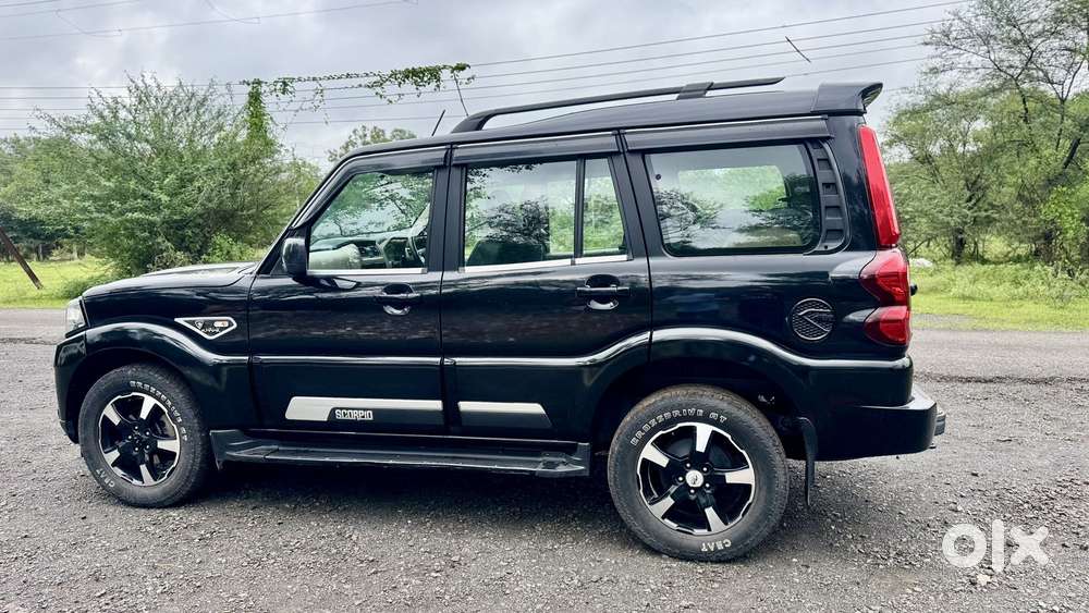 Mahindra Scorpio Classic 2.2 S 11 Mt 7 Cc, 2023, Diesel