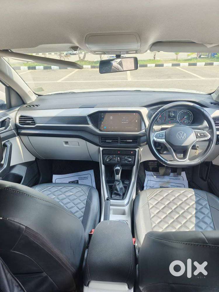 Volkswagen Taigun 1.0 Tsi Highline At, 2023, Petrol