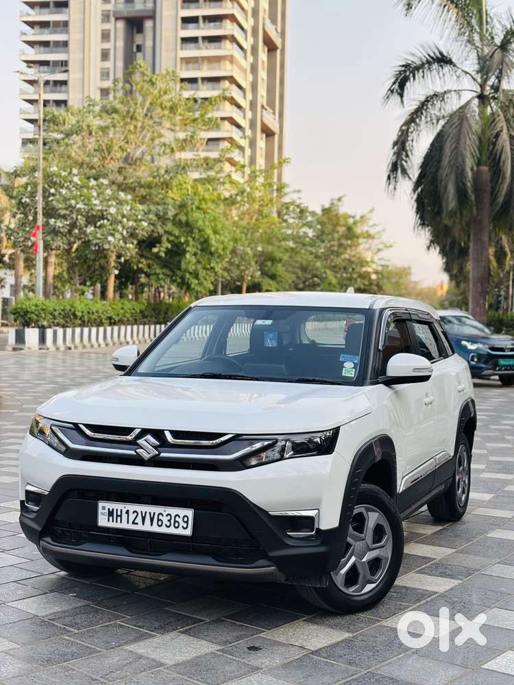 Maruti Suzuki Vitara Brezza 1.5 Vxi At, 2023, Petrol