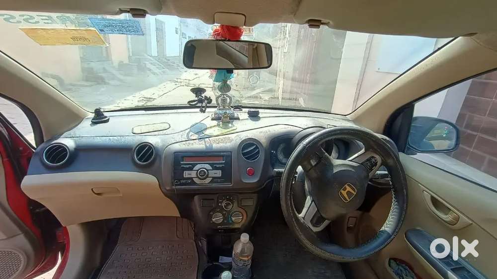 Honda Brio 2012 Petrol Well Maintained