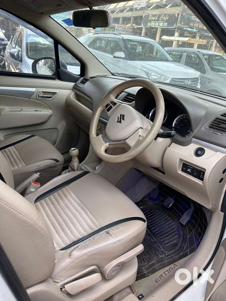 Maruti Suzuki Ertiga 1.5 Zxi Plus Shvs, 2017, Cng & Hybrids