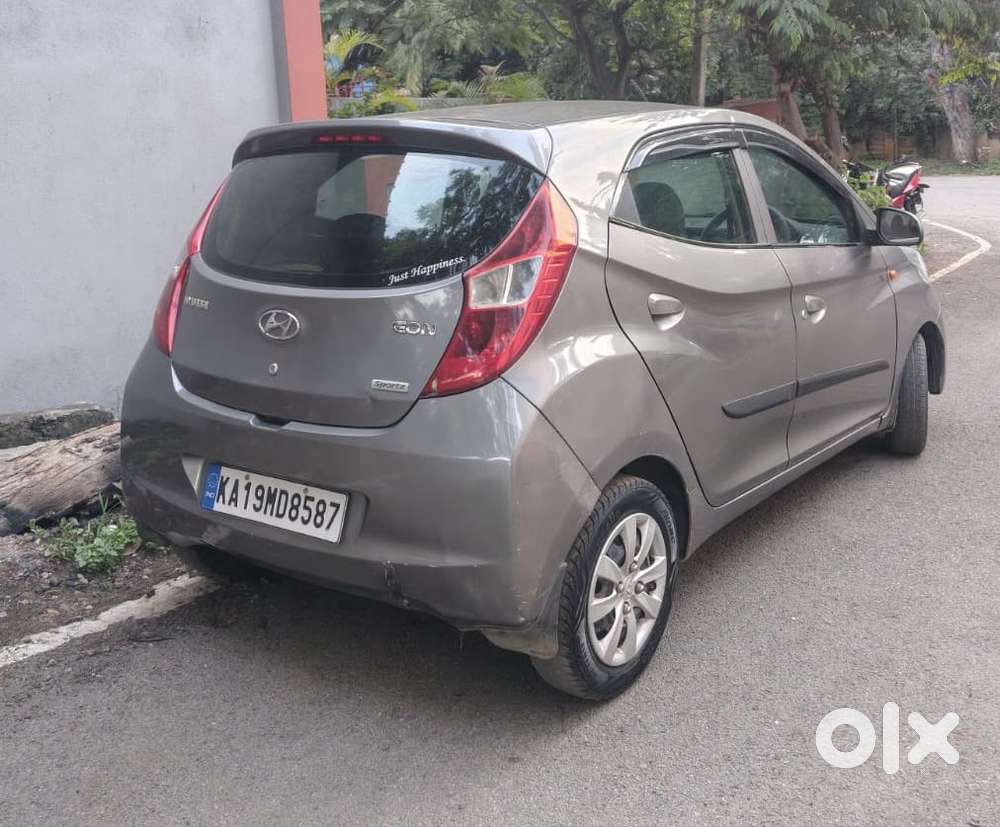Hyundai EON Sportz, 2014, Petrol