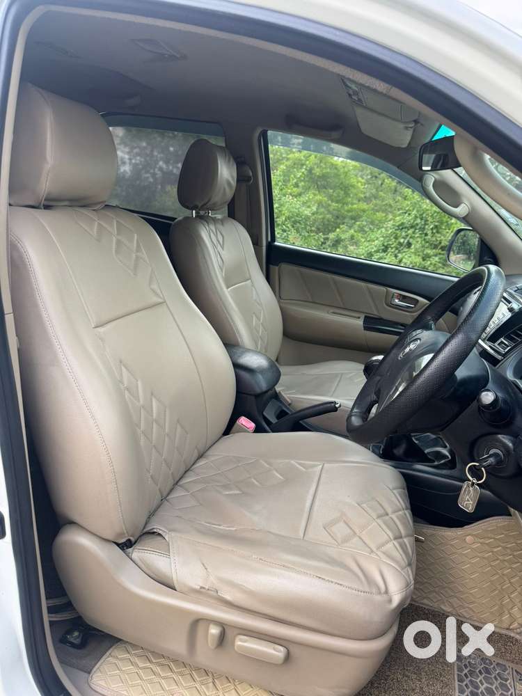 Toyota Fortuner 2.5 4x2 Mt Trd Sportivo, 2015, Diesel