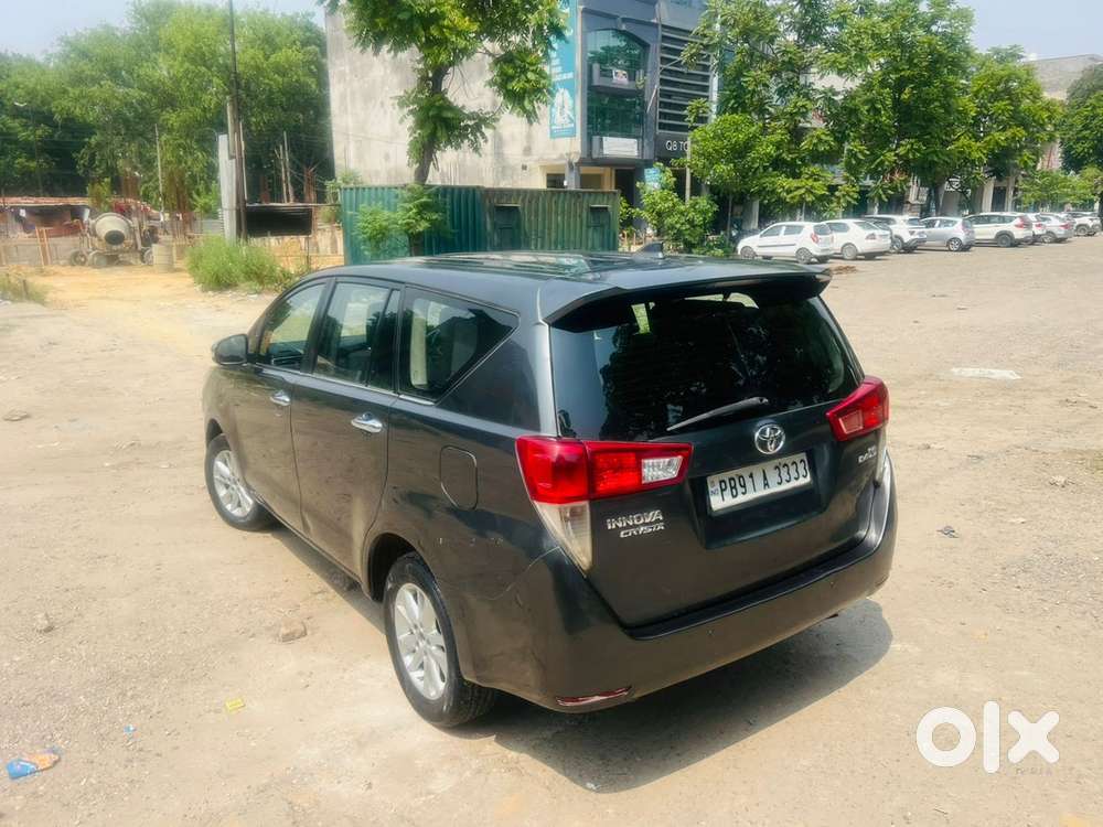 Toyota Innova Crysta 2018