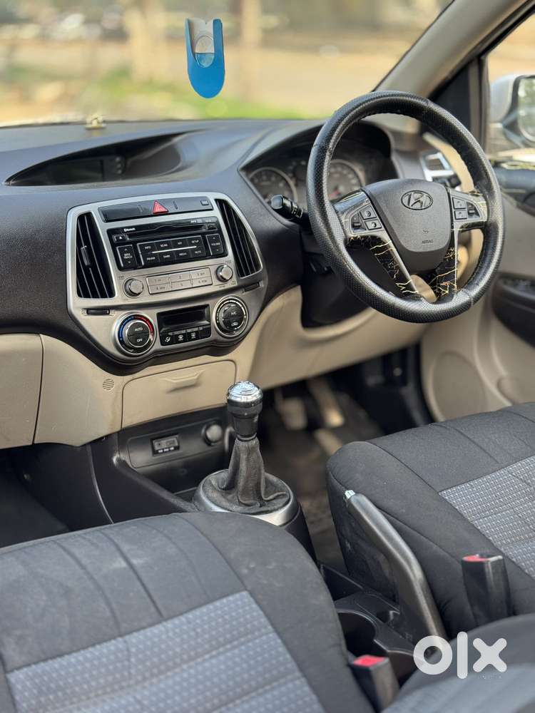 Hyundai I20 Sportz 1.2 Bs-iv, 2014, Petrol