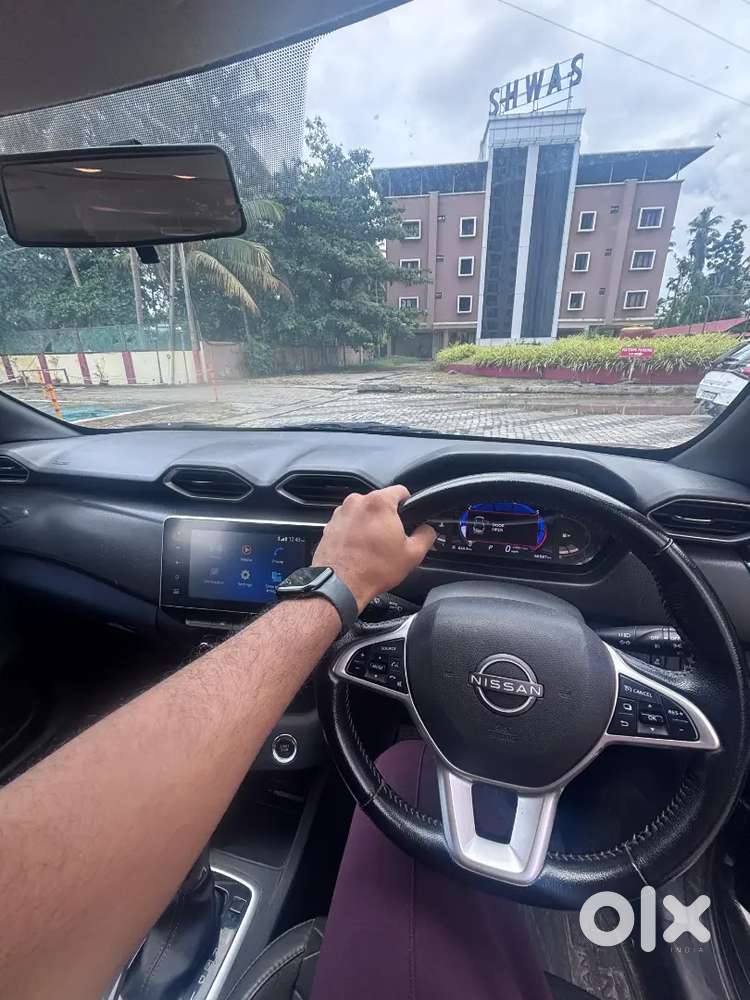 Nissan Magnite Turbo Cvt Xv Premium (top Model)  2021  Automatic Cvt