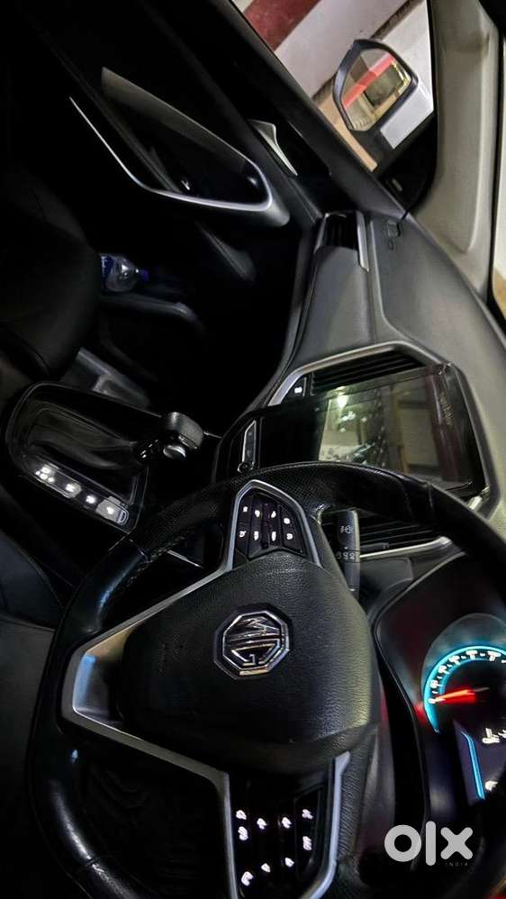 Mg Hector Plus 2020 Petrol 55000 Km Driven