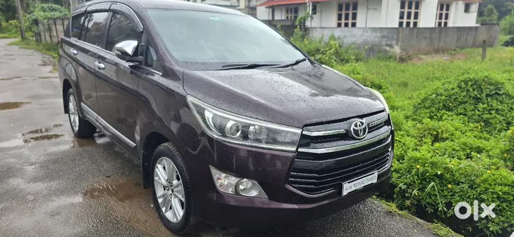 Toyota Innova Crysta 2016 Diesel Manual