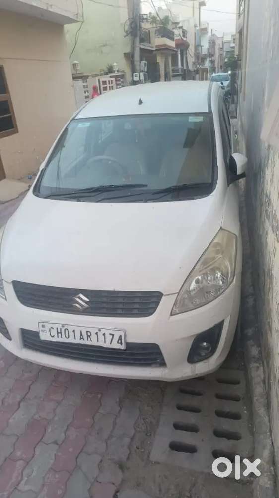 Maruti Suzuki Ertiga 2012 Diesel 111500 Km Driven.