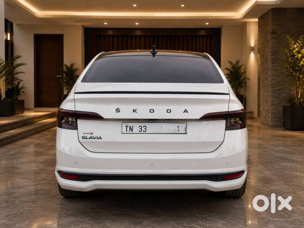Skoda Slavia 1.0 Tsi Style At, 2022, Petrol