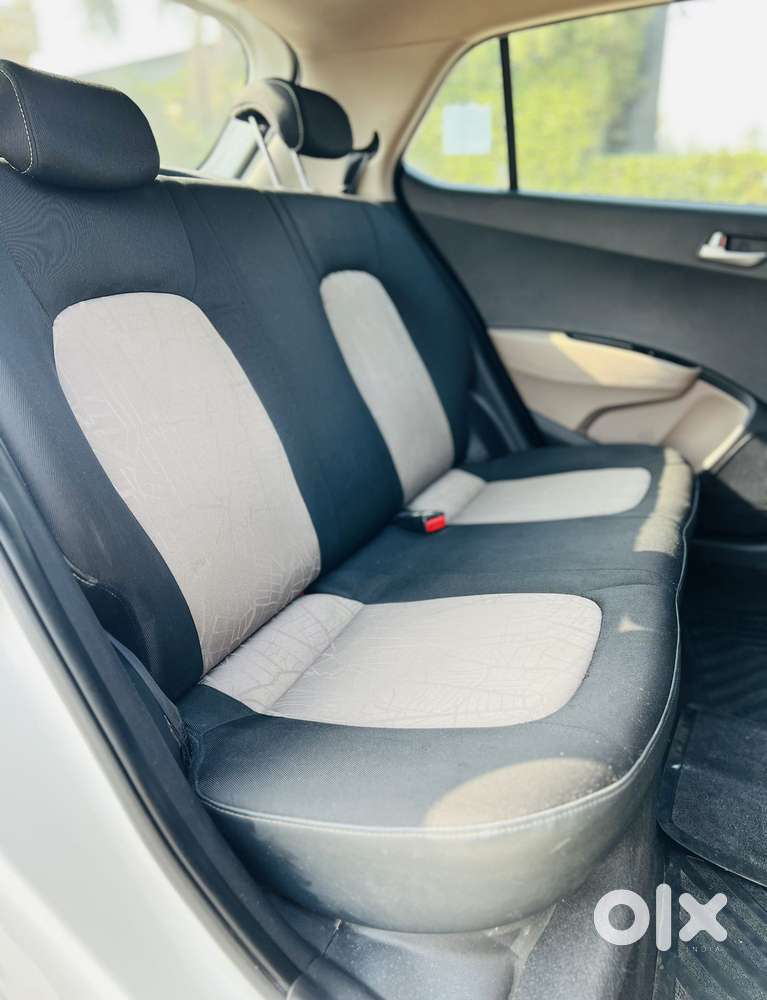 Hyundai I10 Asta At, 2016, Petrol