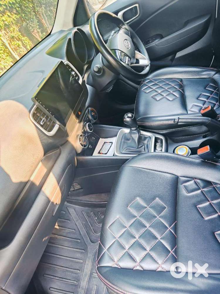 Hyundai Venue 2020 Petrol 53000 Km Driven