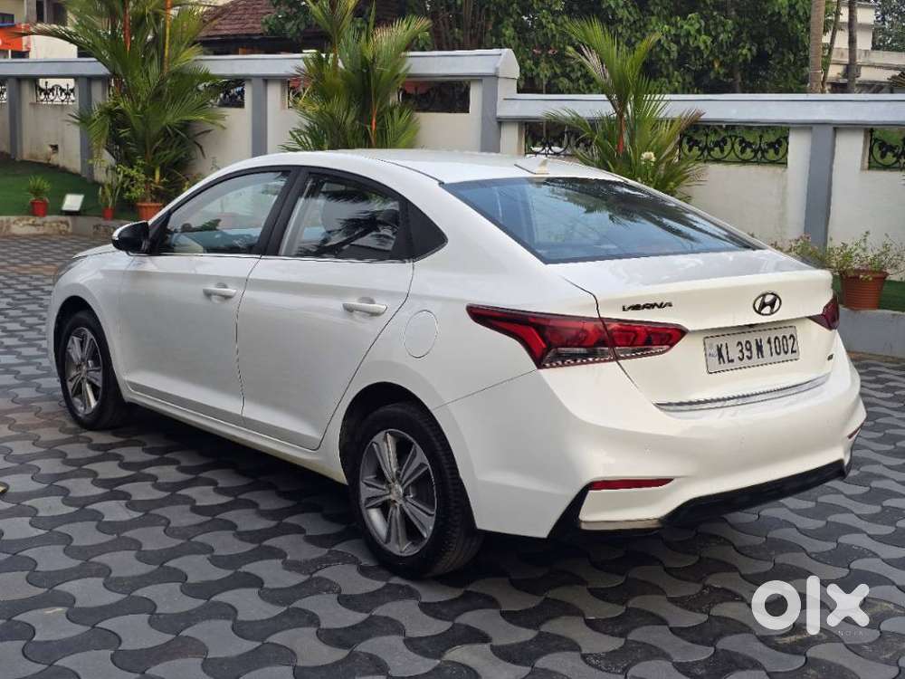Hyundai Verna, 2018, Petrol