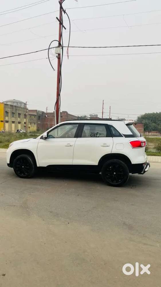 Maruti Suzuki Brezza 2022 Petrol 65000 Km Driven Up 32