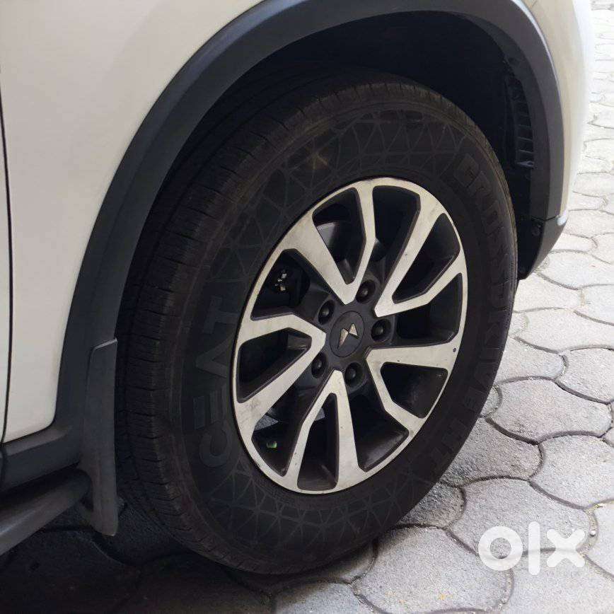 Mahindra Scorpio-n 2.2 Z6 Diesel Mt 7 Str, 2023, Diesel