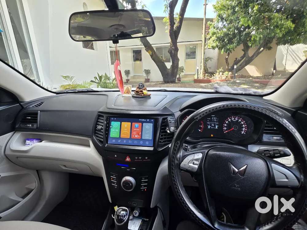 Mahindra Xuv300 W6 2024 Petrol Manual