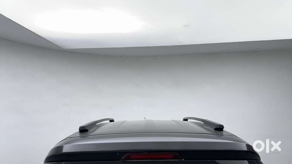 Renault Triber Rxt, 2023, Petrol