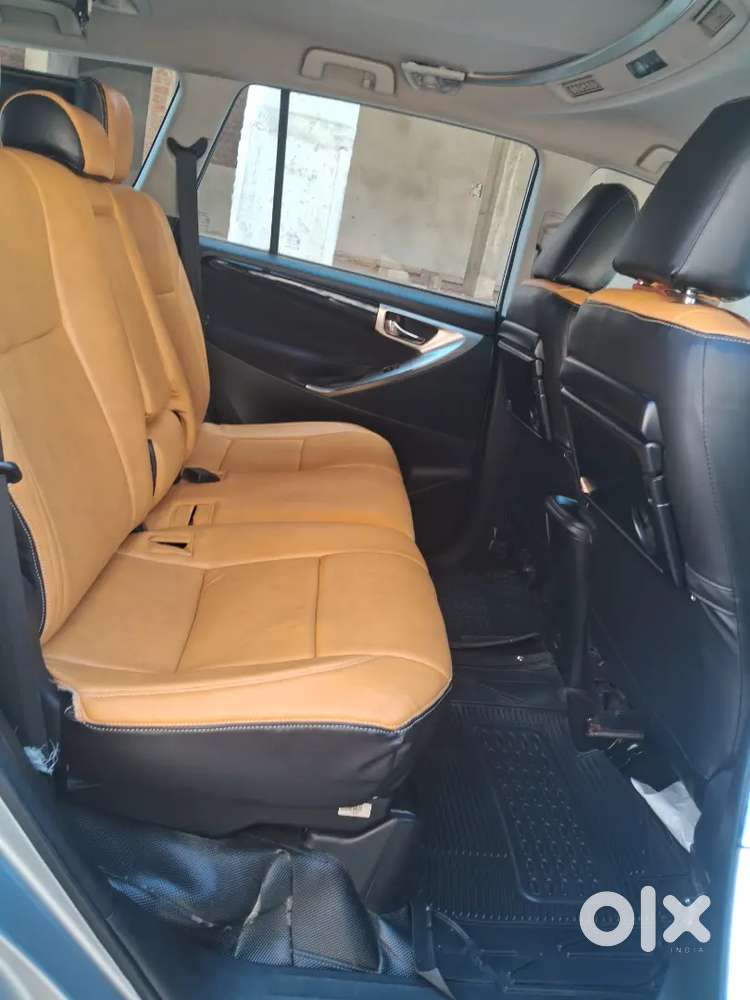 Toyota Innova Crysta 2019 Diesel 236000 Km Driven