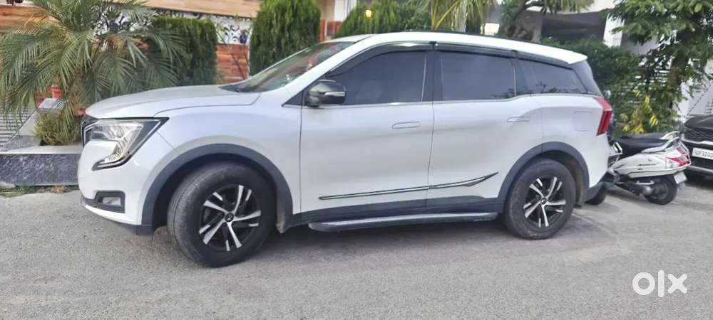 Mahindra Xuv700 2022 Diesel 13500 Km Driven