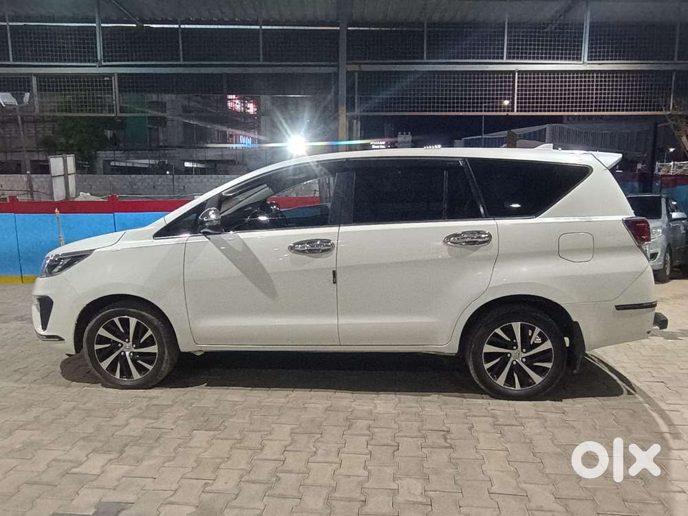Toyota Innova Crysta [2020-ongoing] 2.4 Zx At 7 Str, 2021, Diesel