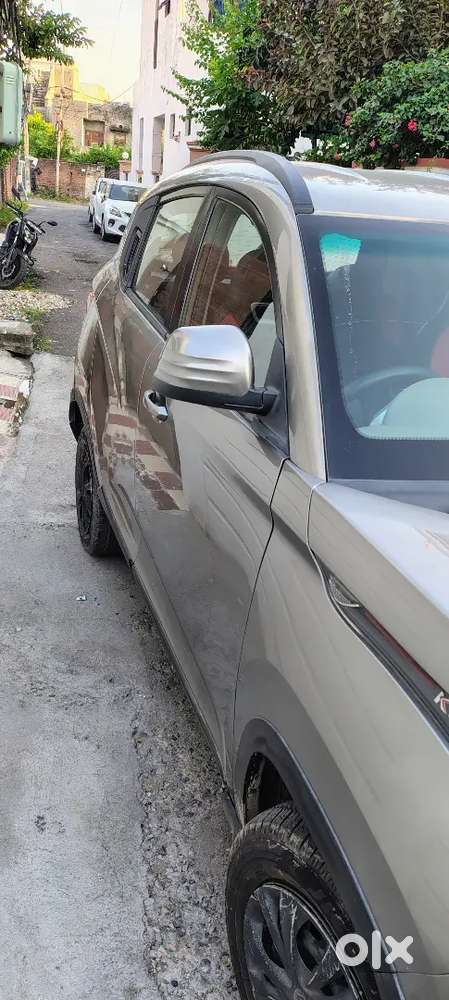 Mahindra Kuv100 Nxt 2017