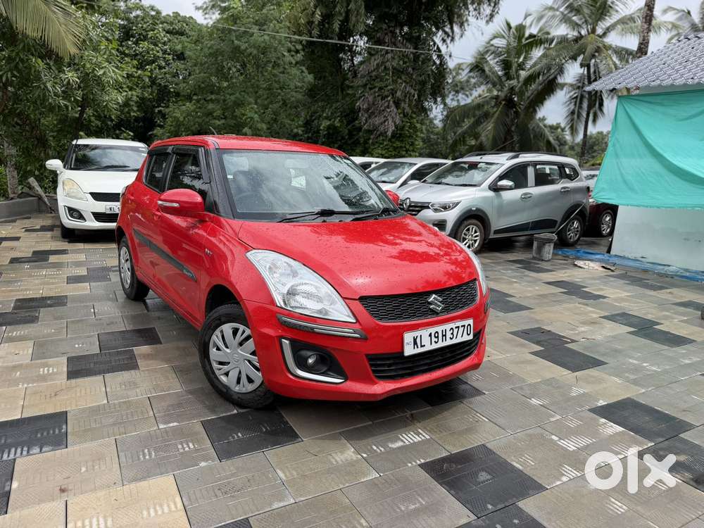 Maruti Suzuki Swift Vxi Abs Bsiv, 2017, Petrol