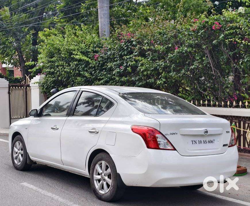 Nissan Sunny Diesel Xv, 2015, Diesel
