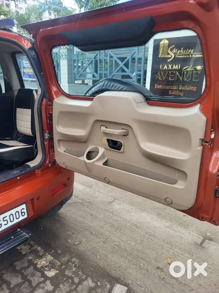Mahindra Tuv 300 2016 Diesel Well Maintained