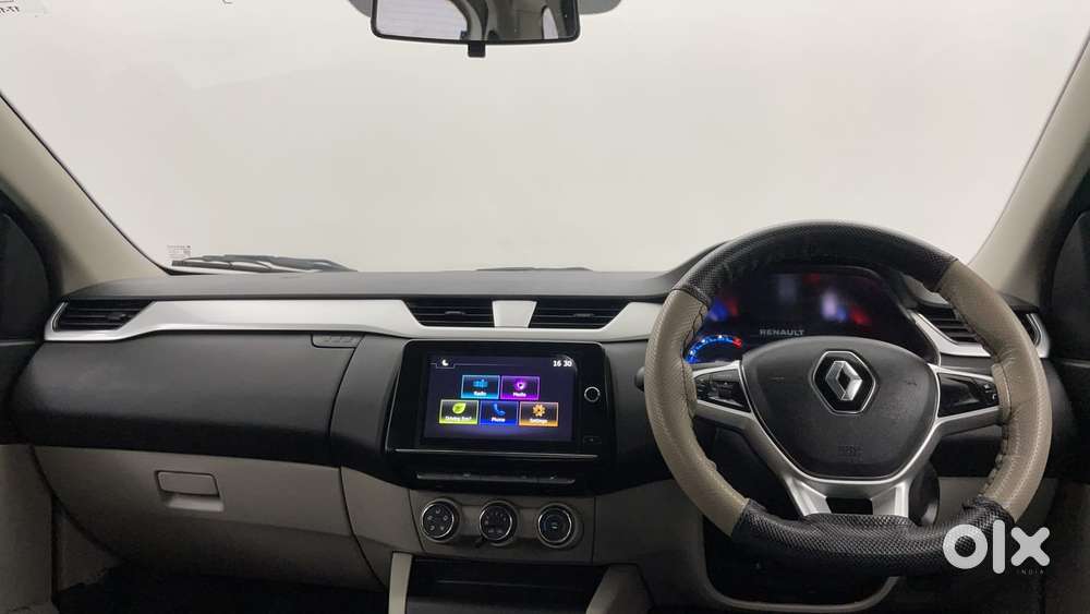 Renault Triber Rxz, 2023, Petrol