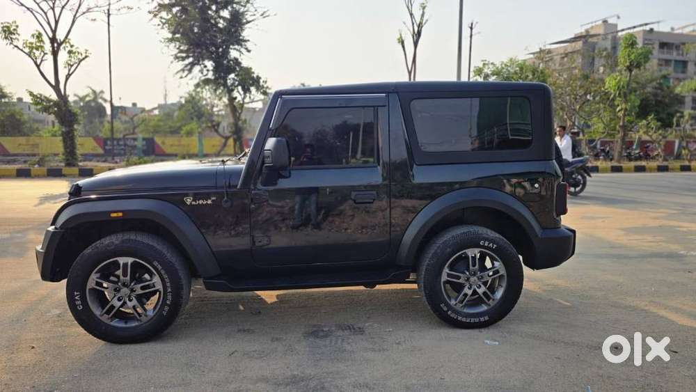 Mahindra Thar Lx Convertible Top Diesel Mt 4wd, 2023, Diesel