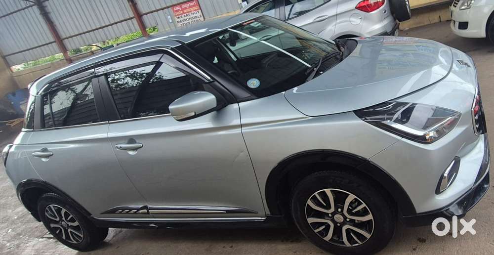 Maruti Suzuki Swift Vxi + Manual, 2024, Petrol