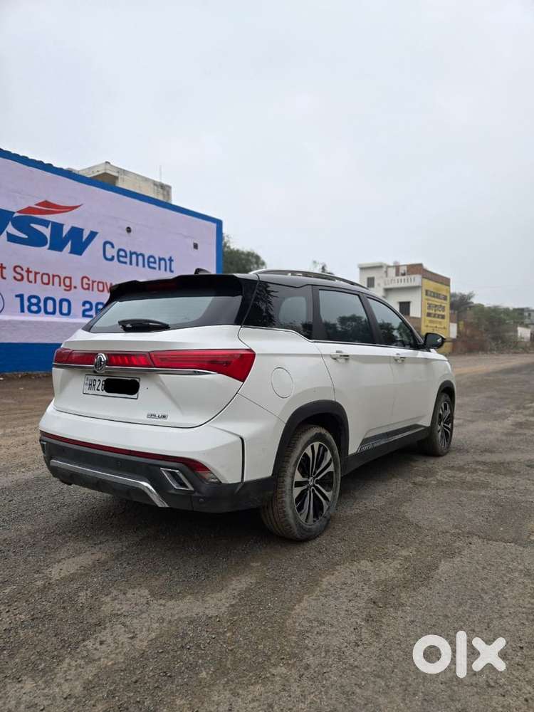 Mg Hector Plus Diesel 18kmpl Mileage