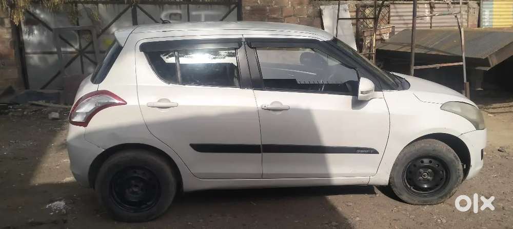 Maruti Suzuki Swift 2012 With Km Driven