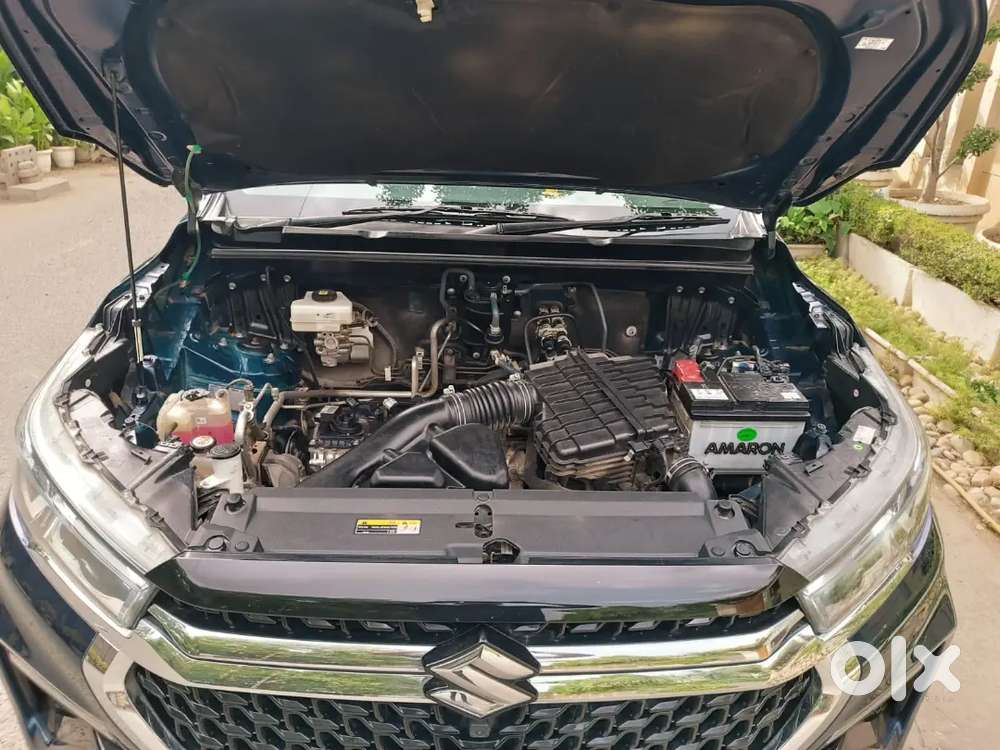 Maruti Suzuki Invicto Alpha Plus 2025